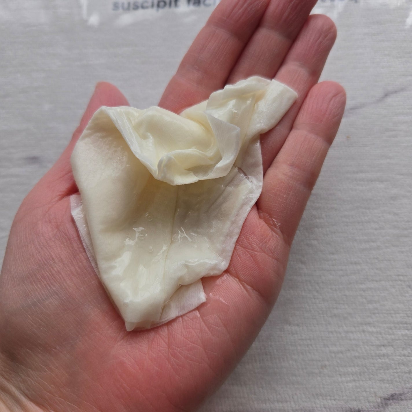 オルフェス イエローエッセンシャルマスク/ALFACE+/シートマスク・パックを使ったクチコミ(3枚目)