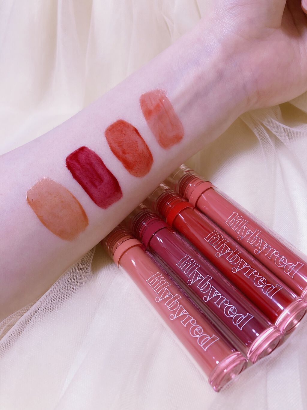 Glassy Layer Fixing Tint/lilybyred/口紅を使ったクチコミ（2枚目）