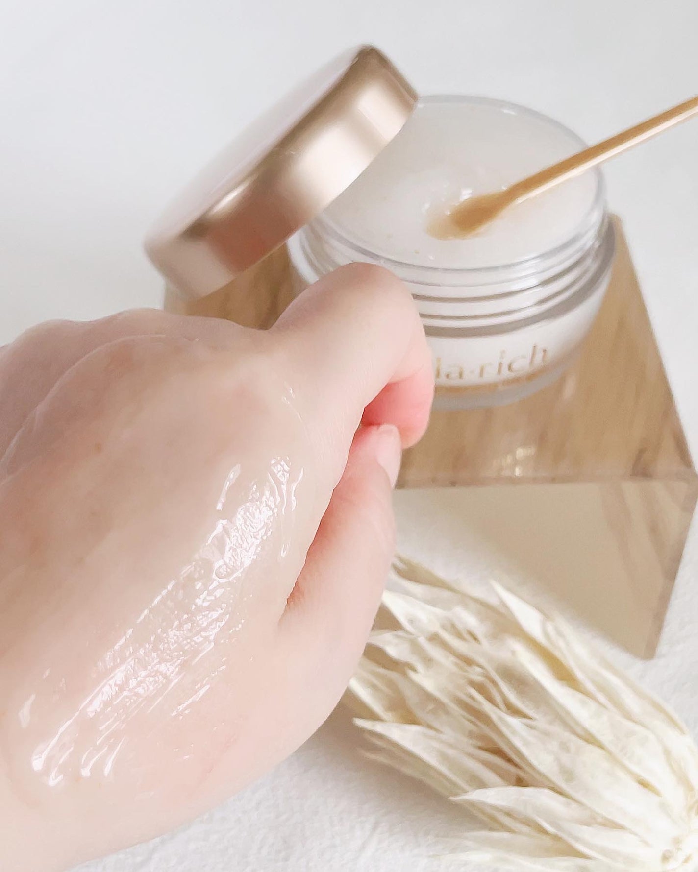 EX ブライトニングリフトジェル/コラリッチ/オールインワン化粧品を使ったクチコミ(5枚目)