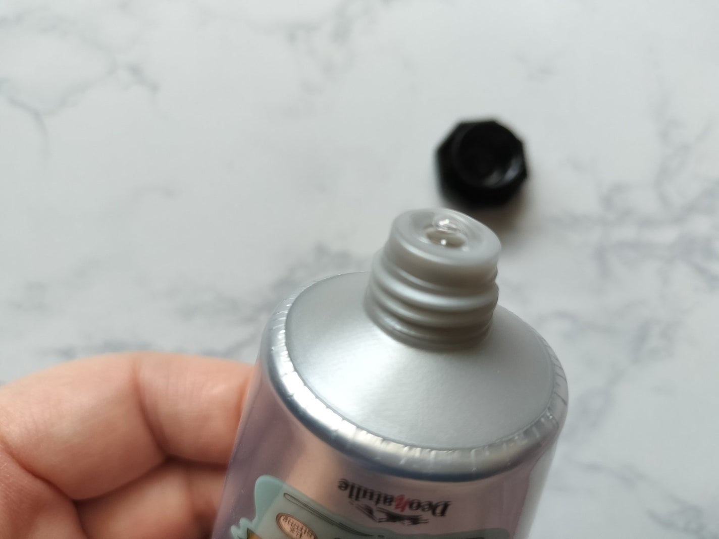 薬用足指さらさらクリーム/デオナチュレ/デオドラント・制汗剤を使ったクチコミ(4枚目)