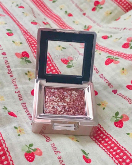 グリッタープリズム シャドウ/MISSHA/グリッターを使ったクチコミ(2枚目)