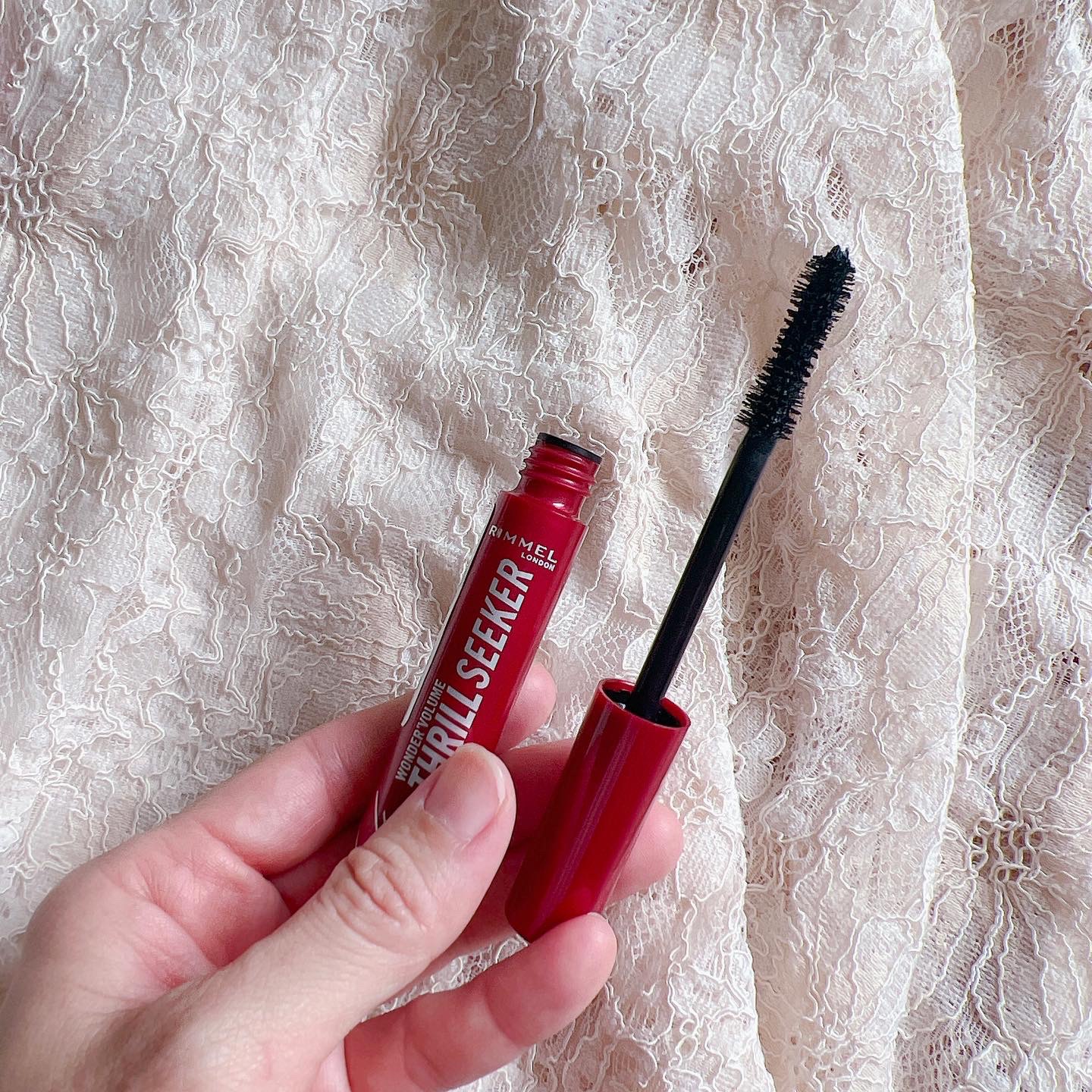 ワンダーボリューム スリルシーカー/リンメル ロンドン/マスカラを使ったクチコミ（2枚目）