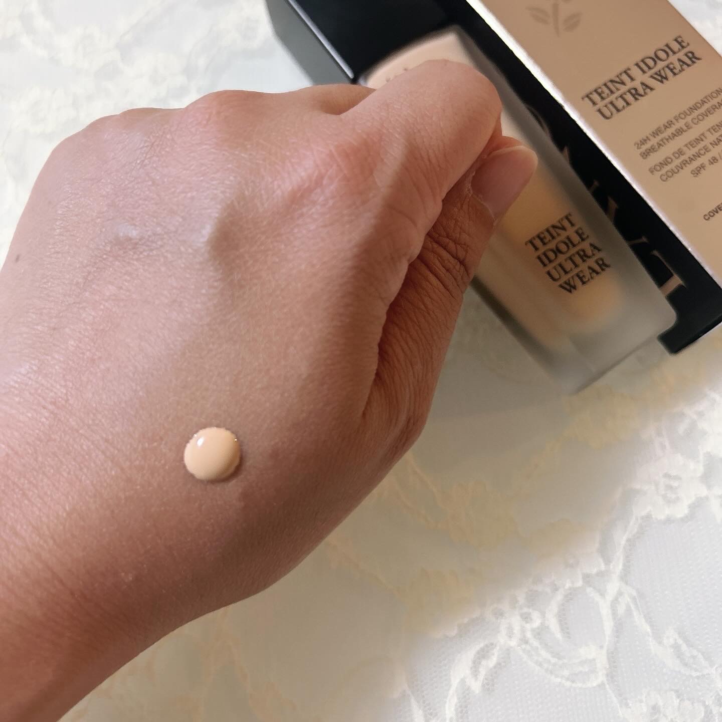 タンイドル ウルトラ ウェア リキッド N O-01/LANCOME/リキッドファンデーションを使ったクチコミ（3枚目）