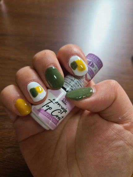 ジェルネイル(ライト対応)/セリア/ジェルネイルを使ったクチコミ(2枚目)