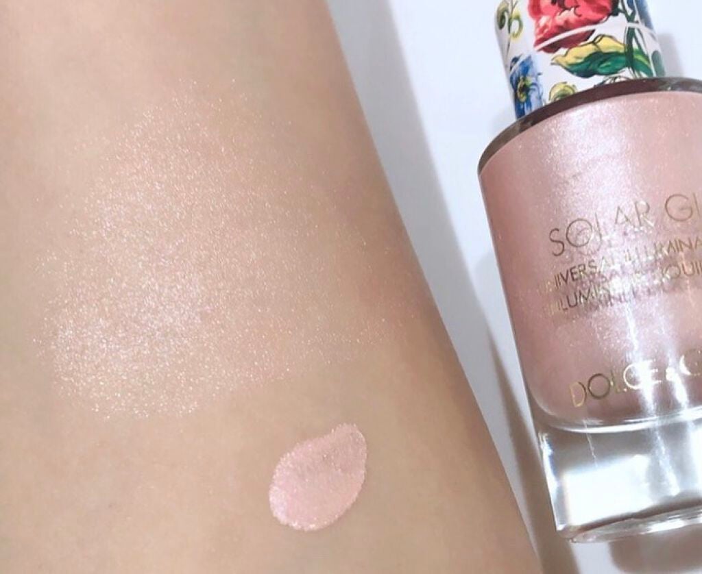 ソーラーグロウ ユニバーサル イルミネーティングドロップス/DOLCE&GABBANA BEAUTY/化粧下地を使ったクチコミ(4枚目)