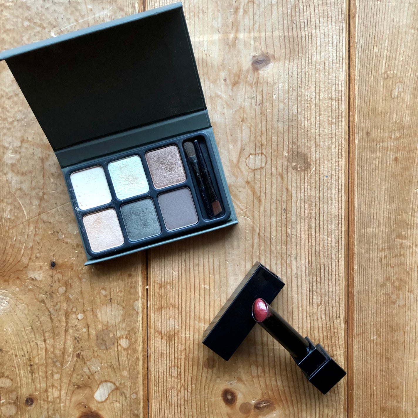 アイカラーパレット/heme/アイシャドウパレットを使ったクチコミ(1枚目)