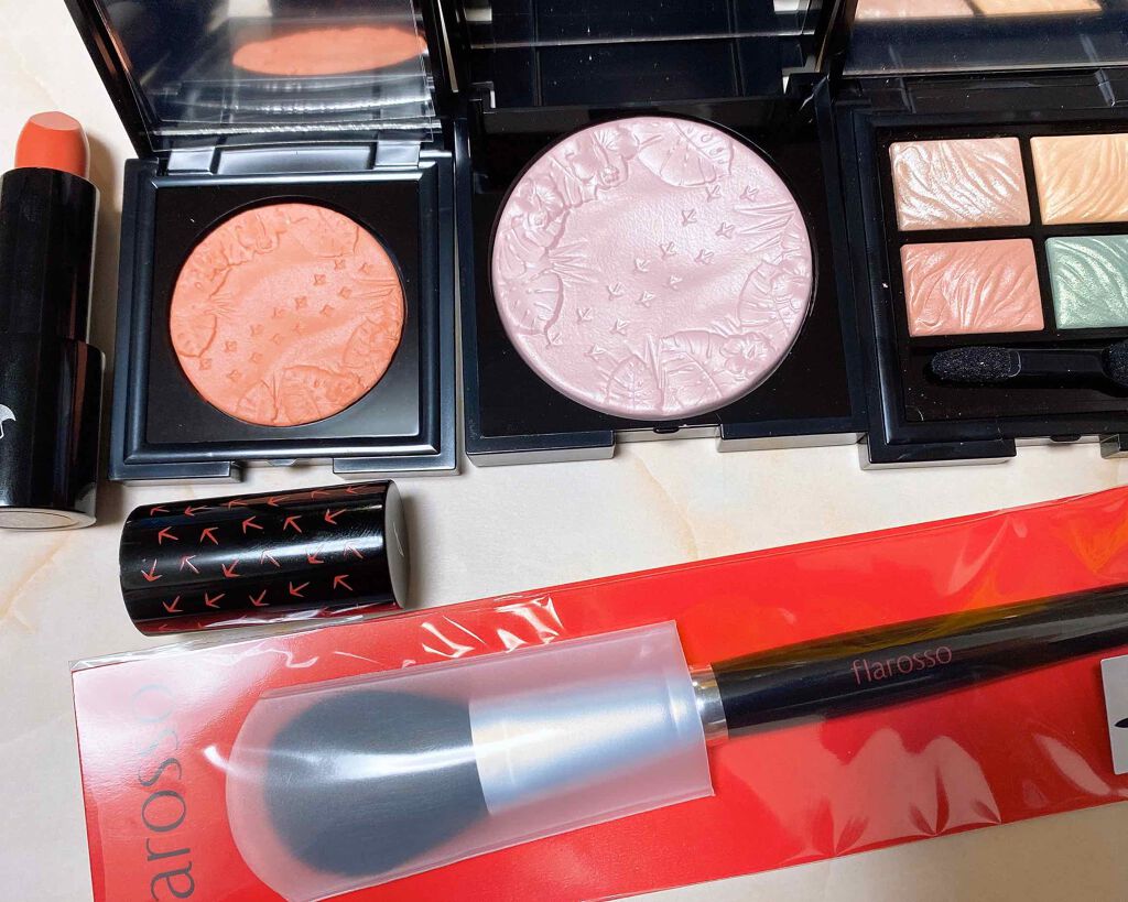 フラロッソ ルーチ ハイライター/アスタリフト/パウダーハイライトを使ったクチコミ(2枚目)