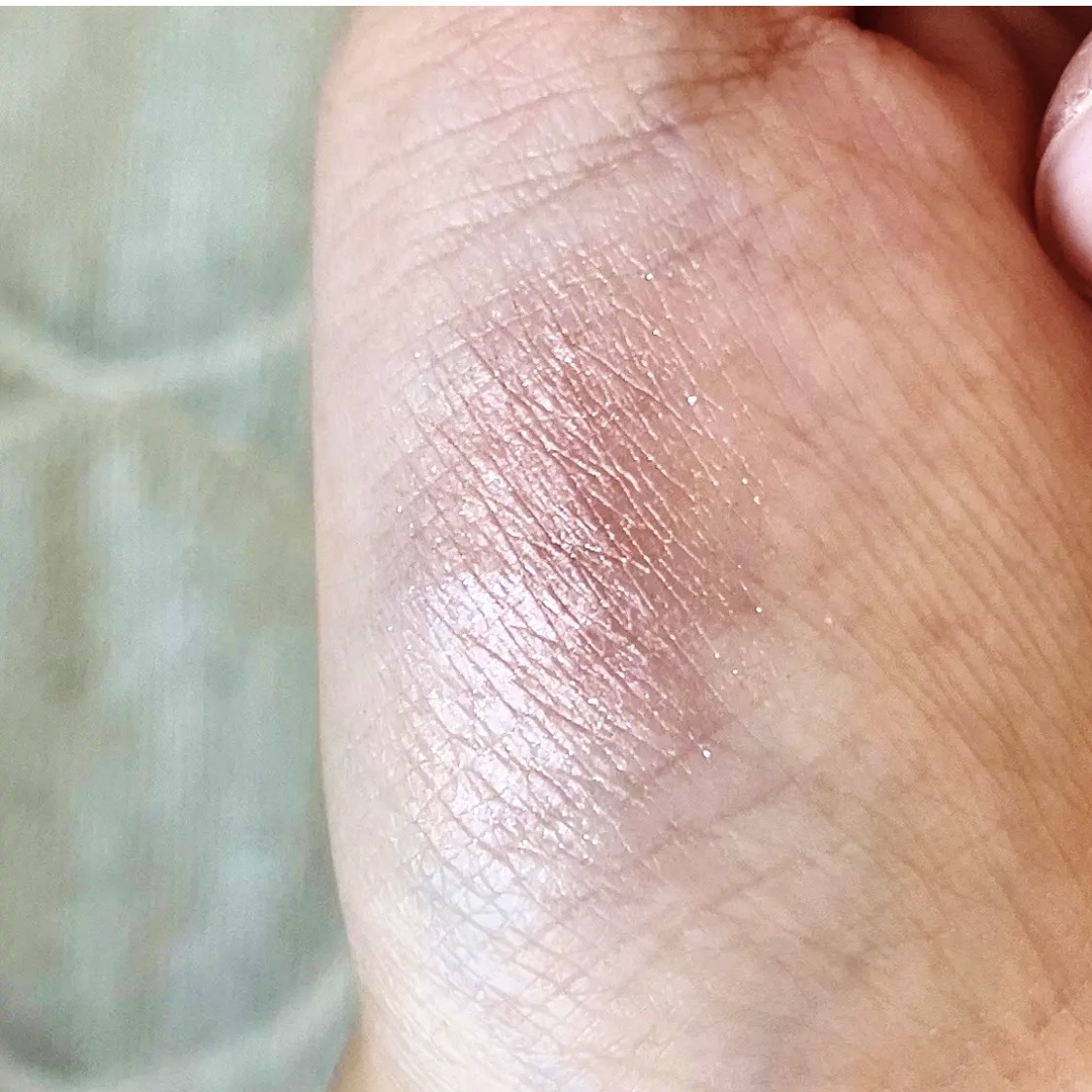 シャドーカスタマイズ/MAJOLICA MAJORCA/単色アイシャドウを使ったクチコミ（3枚目）