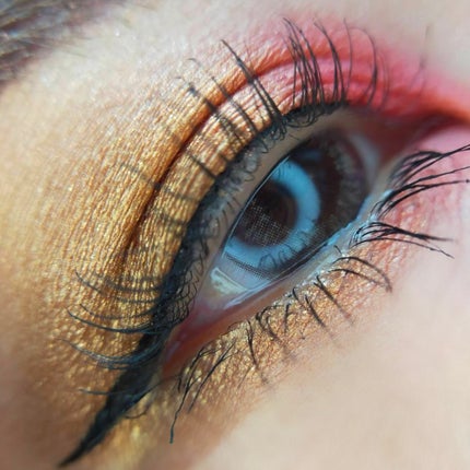 M·A·C ããã©ã©ã€ãº ã¹ãã³ãã£ããã·ã¥/Mã»Aã»C/ããŠããŒãã€ã©ã€ãã䜿ã£ãã¯ãã³ãïŒ4æç®ïŒ