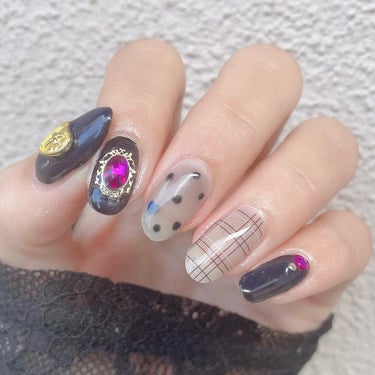 HOMEI ウィークリージェルのクチコミ「❥
こんばんは𓂅꙳𖤐
⁡
セルフネイラーの @au_nail です♡
⁡
まさかの2021年に.....」（3枚目）