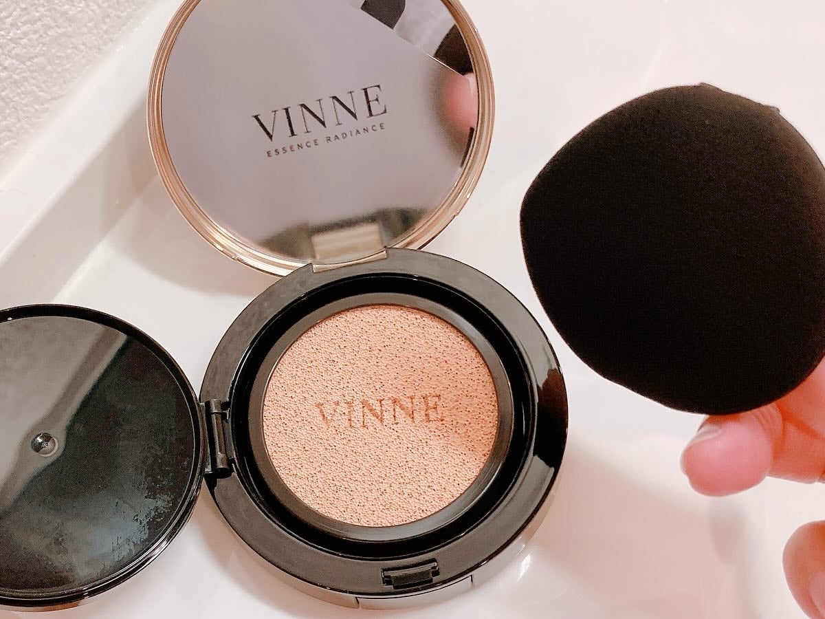 エッセンス ラディアンス クッション/VINNE /クッションファンデーションを使ったクチコミ(2枚目)