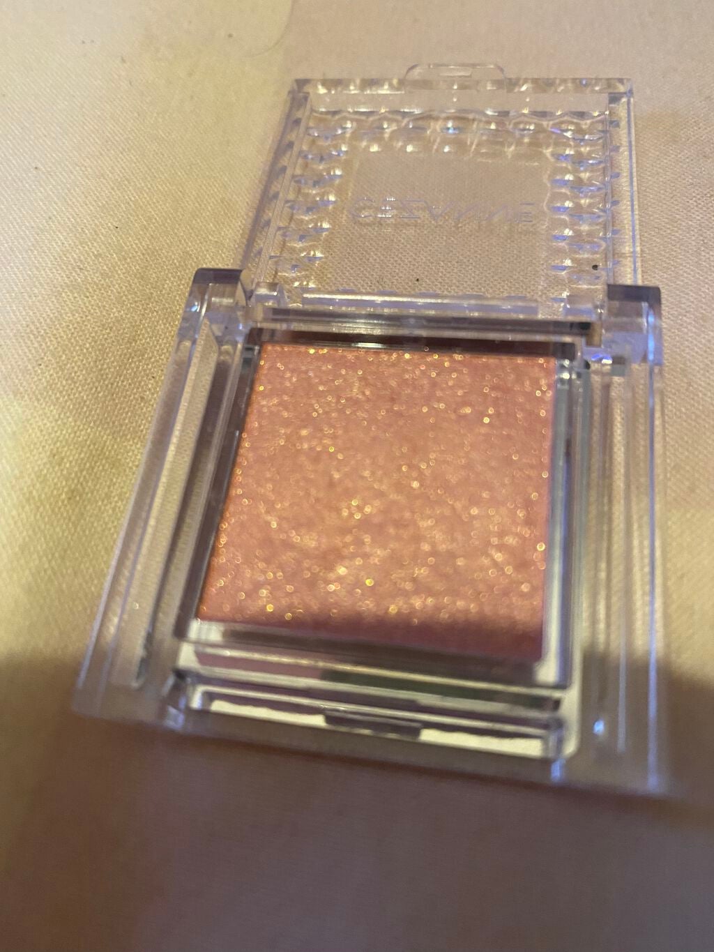 シングルカラーアイシャドウ/CEZANNE/単色アイシャドウを使ったクチコミ(2枚目)