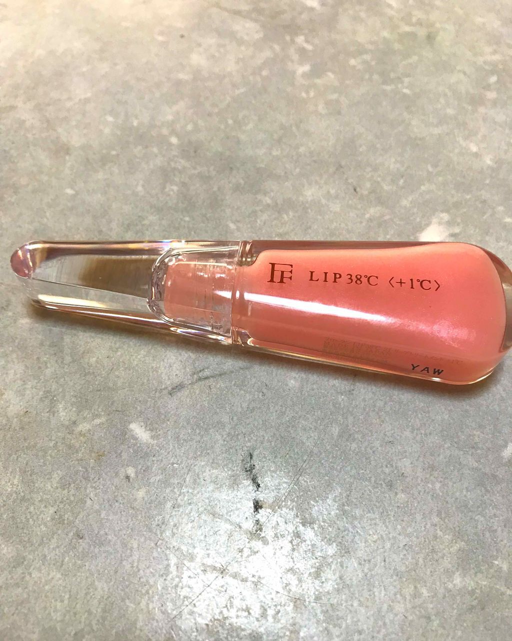 38°C / 99°F リップトリートメント (リップ美容液)/UZU BY FLOWFUSHI/リップケアを使ったクチコミ(1枚目)