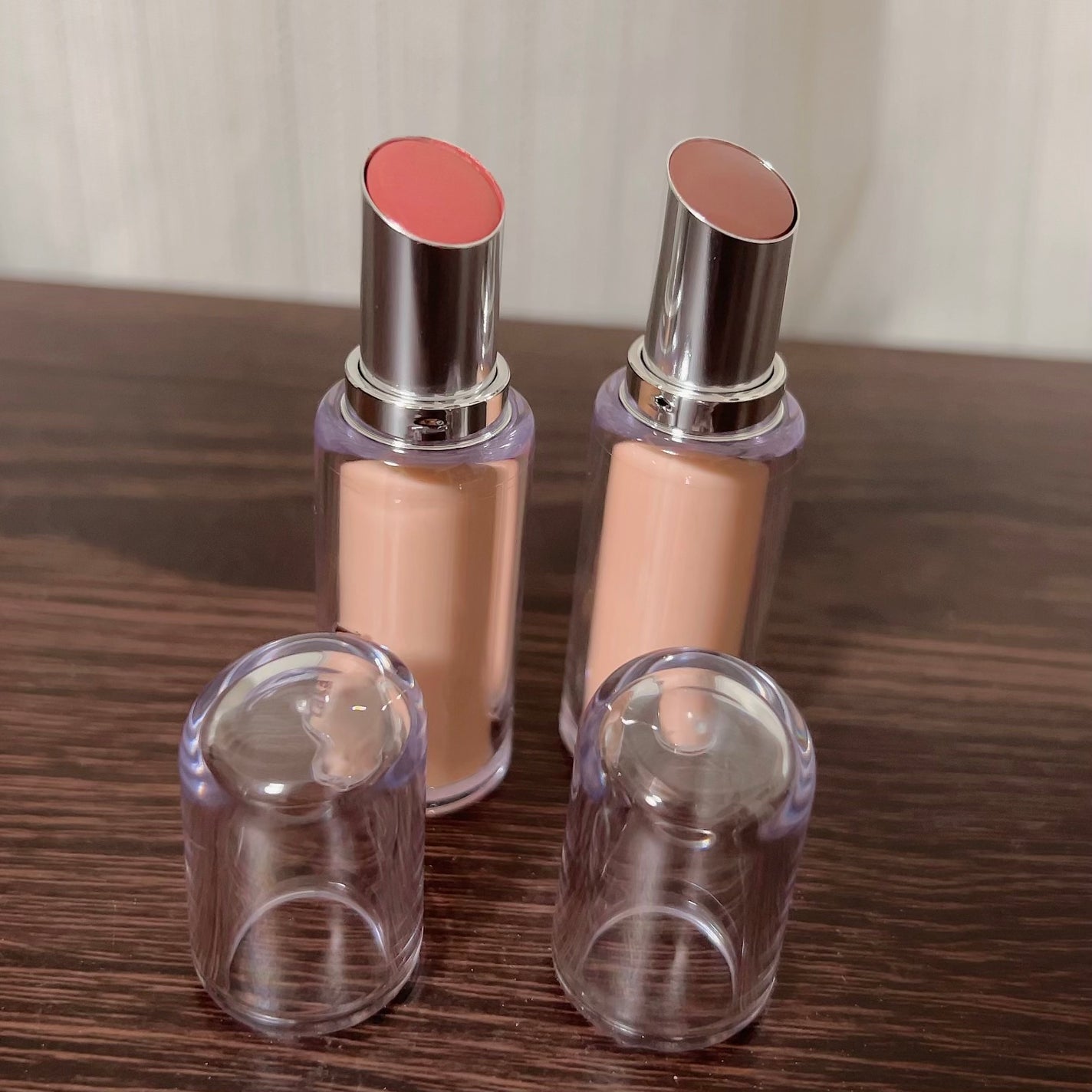 ボンディンググロウリップスティック/Laka/口紅を使ったクチコミ(2枚目)