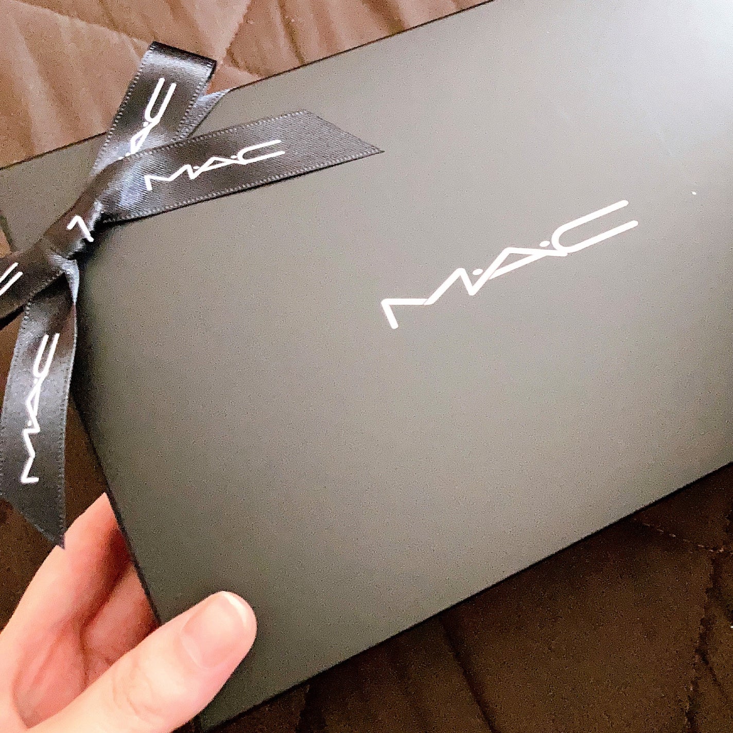 ダズルシャドウ リキッド/M・A・C/リキッドアイシャドウを使ったクチコミ(6枚目)