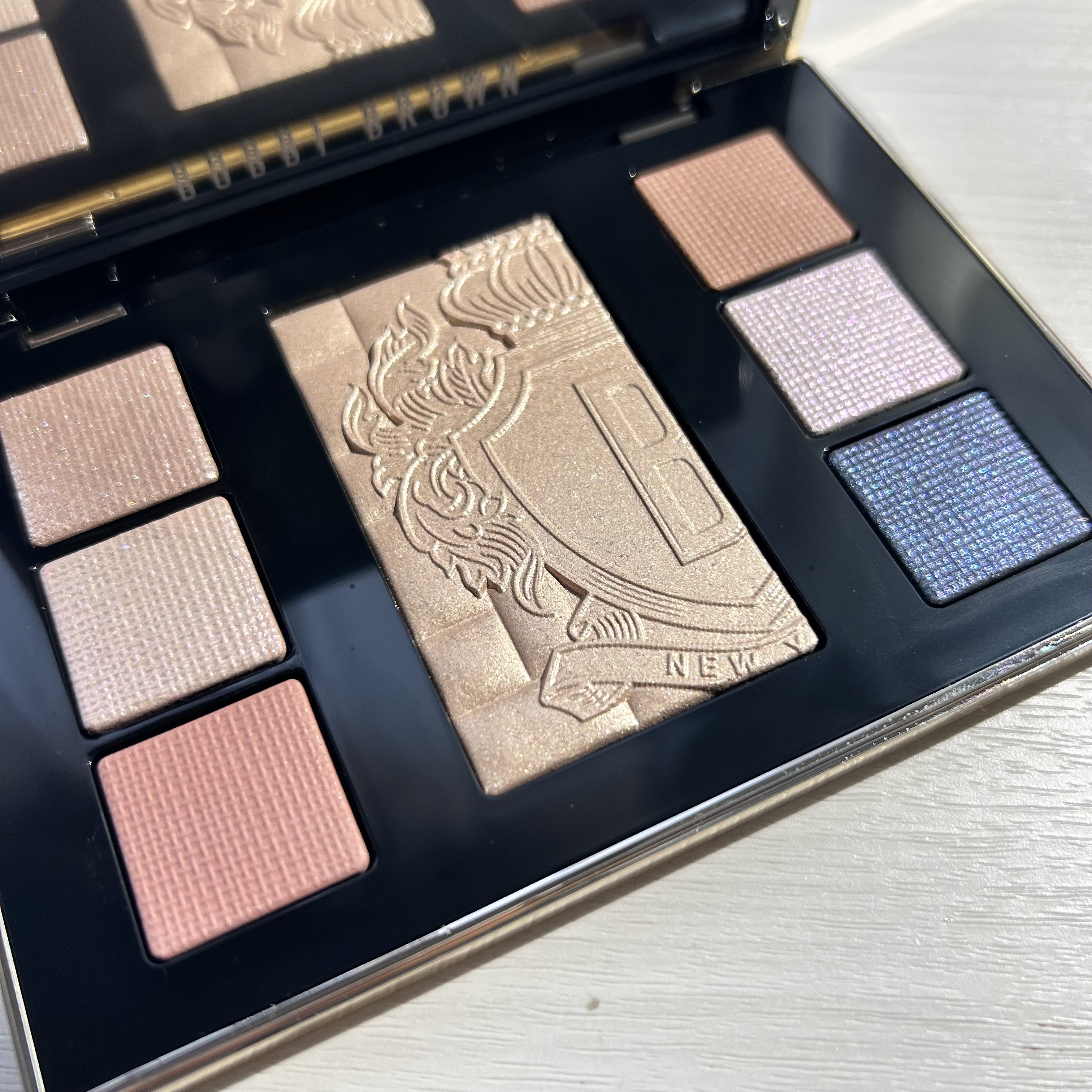 リュクスアイシャドウ/BOBBI BROWN/単色アイシャドウを使ったクチコミ（2枚目）