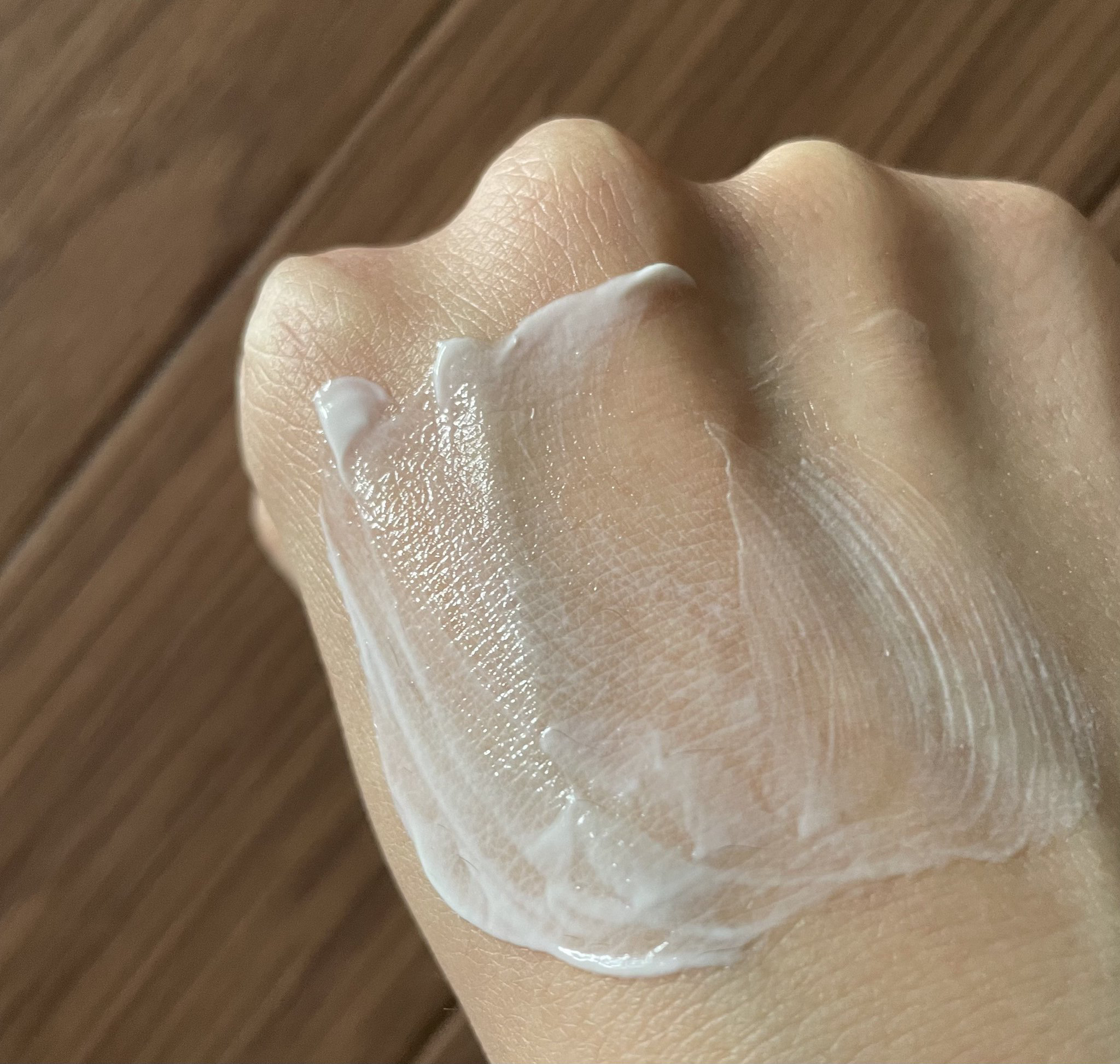 デイスキンコンフォート/excel/フェイスクリームを使ったクチコミ（3枚目）