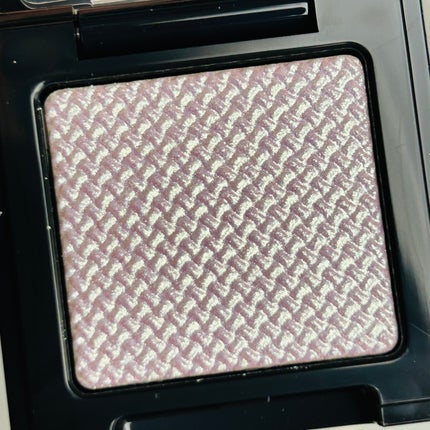 エレガンス ラズル スターアイカラー/エレガンス ラズル /単色アイシャドウを使ったクチコミ(3枚目)