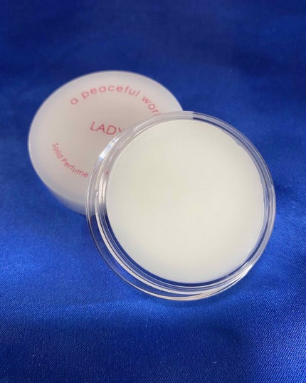 LADY ソリッドパフューム/a peaceful world/練り香水を使ったクチコミ(2枚目)