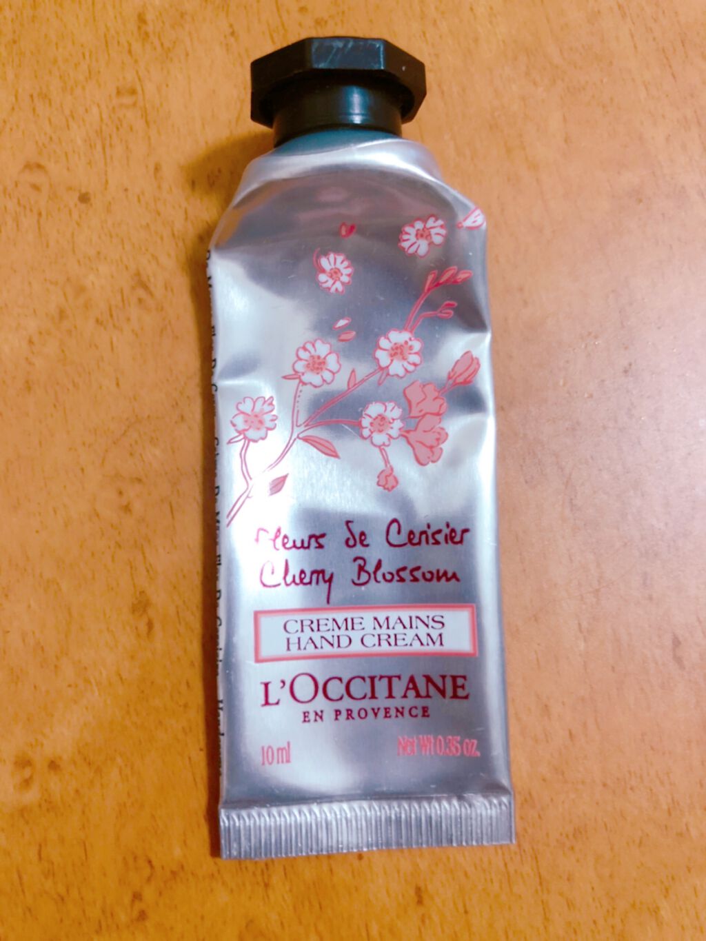 チェリーブロッサム ソフトハンドクリーム/L'OCCITANE/ハンドクリームを使ったクチコミ(1枚目)