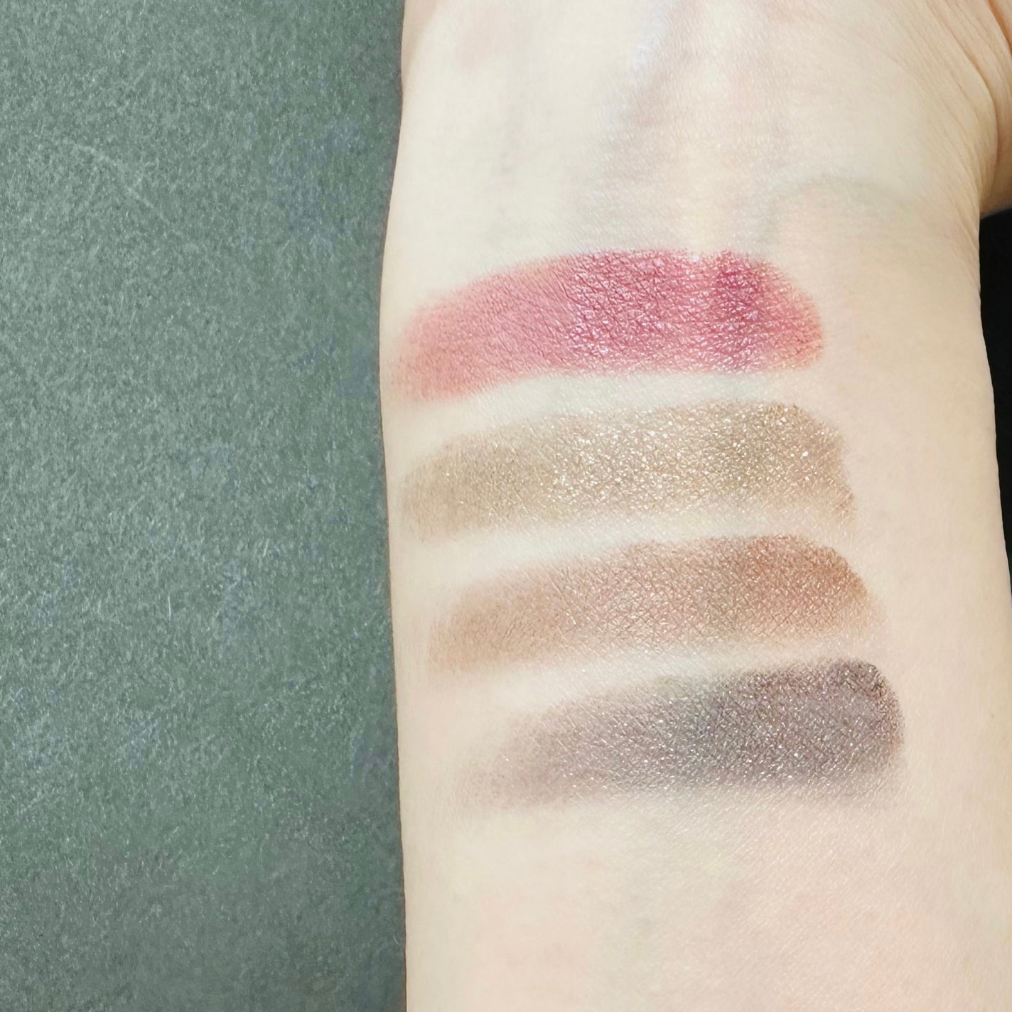 カラードシャドウ/KANEBO/アイシャドウパレットを使ったクチコミ(2枚目)