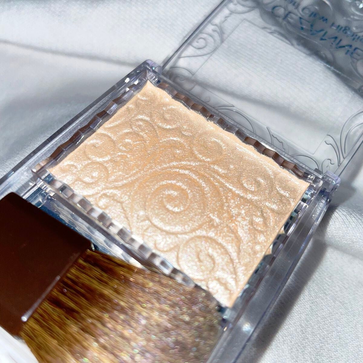 パールグロウハイライト/CEZANNE/パウダーハイライトを使ったクチコミ(2枚目)