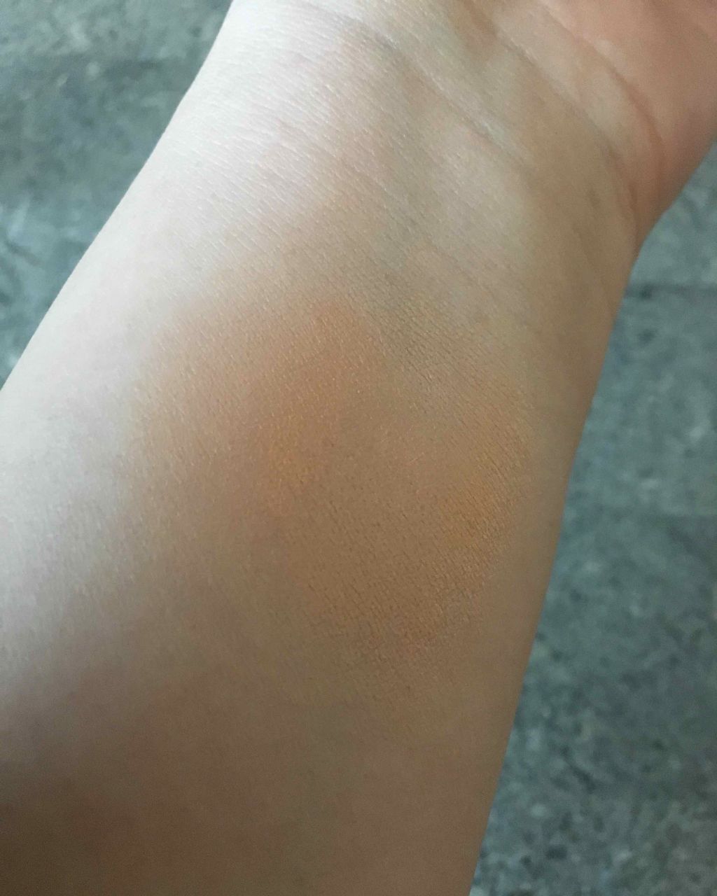 アイブライトアップ コンシーラー/アテニア/リキッドコンシーラーを使ったクチコミ(4枚目)