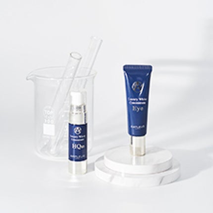 ラグジュアリーホワイト コンセントレート アイ/アンプルール/アイケア・アイクリームを使ったクチコミ(1枚目)