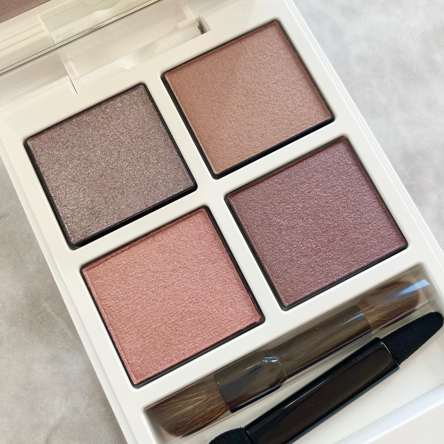 ホリデー アディクション サイレント ウィッシュⅠ/ADDICTION/メイクアップキットを使ったクチコミ（2枚目）