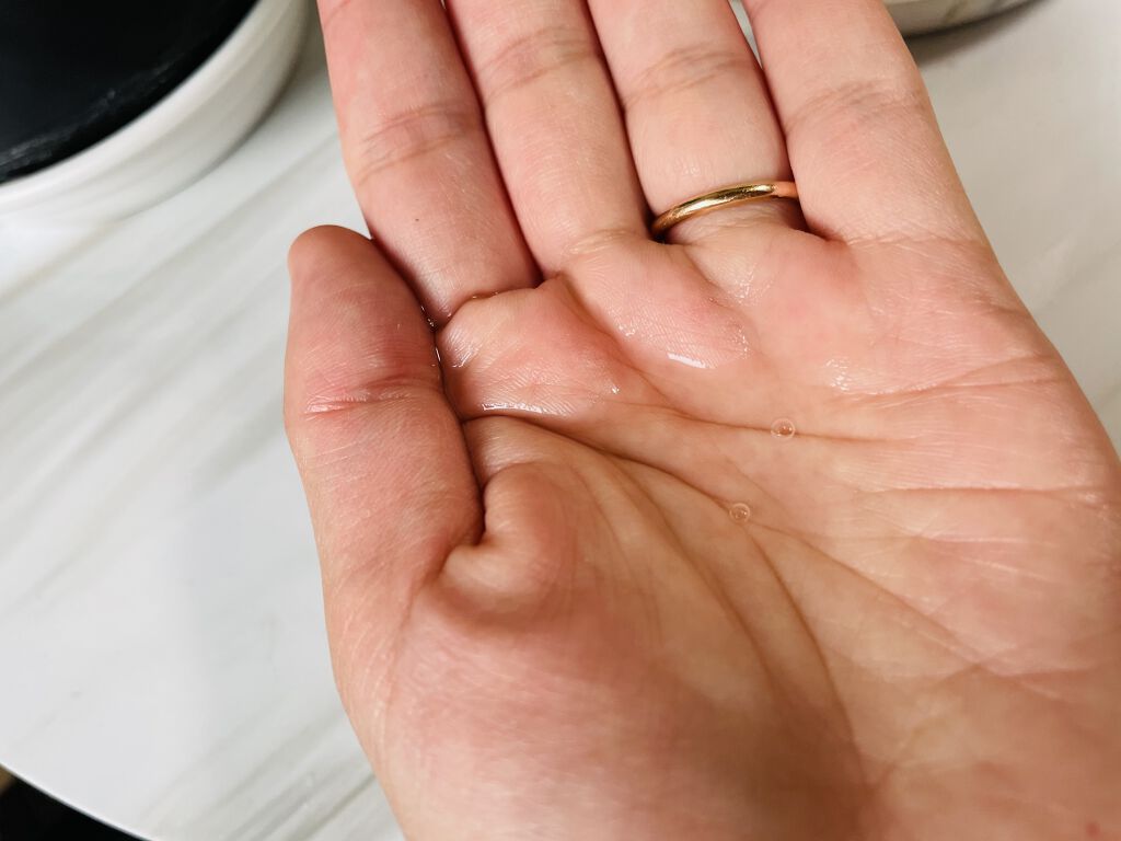 リズムコンセントレートウォーター/AYURA/化粧水を使ったクチコミ（2枚目）