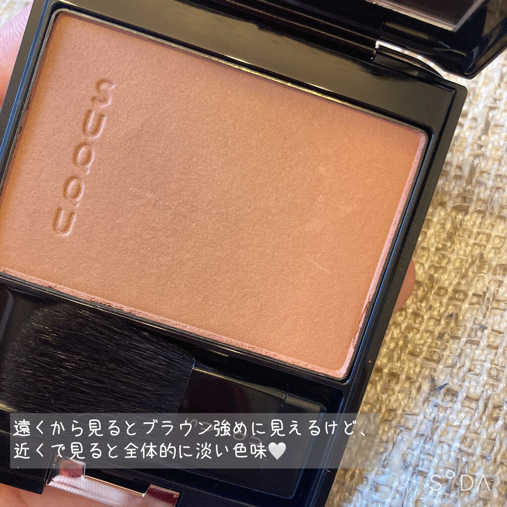 ピュア カラー ブラッシュ 129 冬木立＜限定色＞/SUQQU/パウダーチークを使ったクチコミ（2枚目）