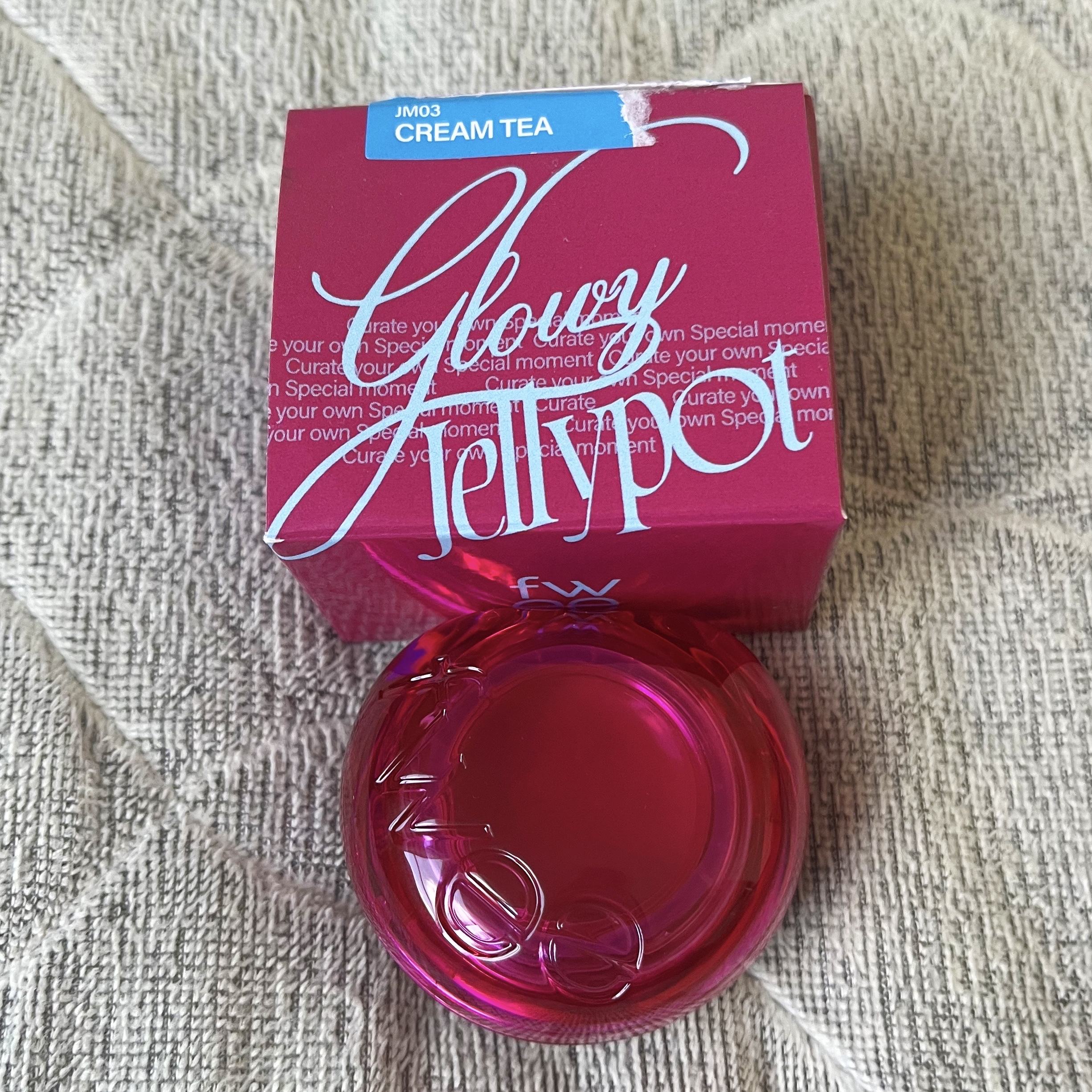 フィー リップアンドチーク グローイジェリーポット/fwee/リップグロスを使ったクチコミ（2枚目）