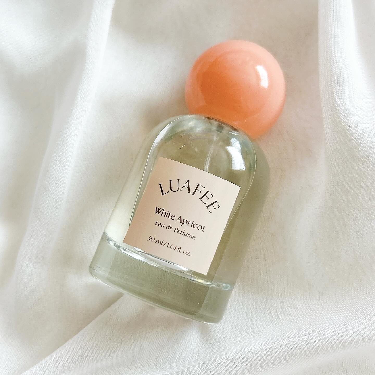 ソリッド パフューム ホワイトアプリコット/LUAFEE/練り香水を使ったクチコミ（3枚目）