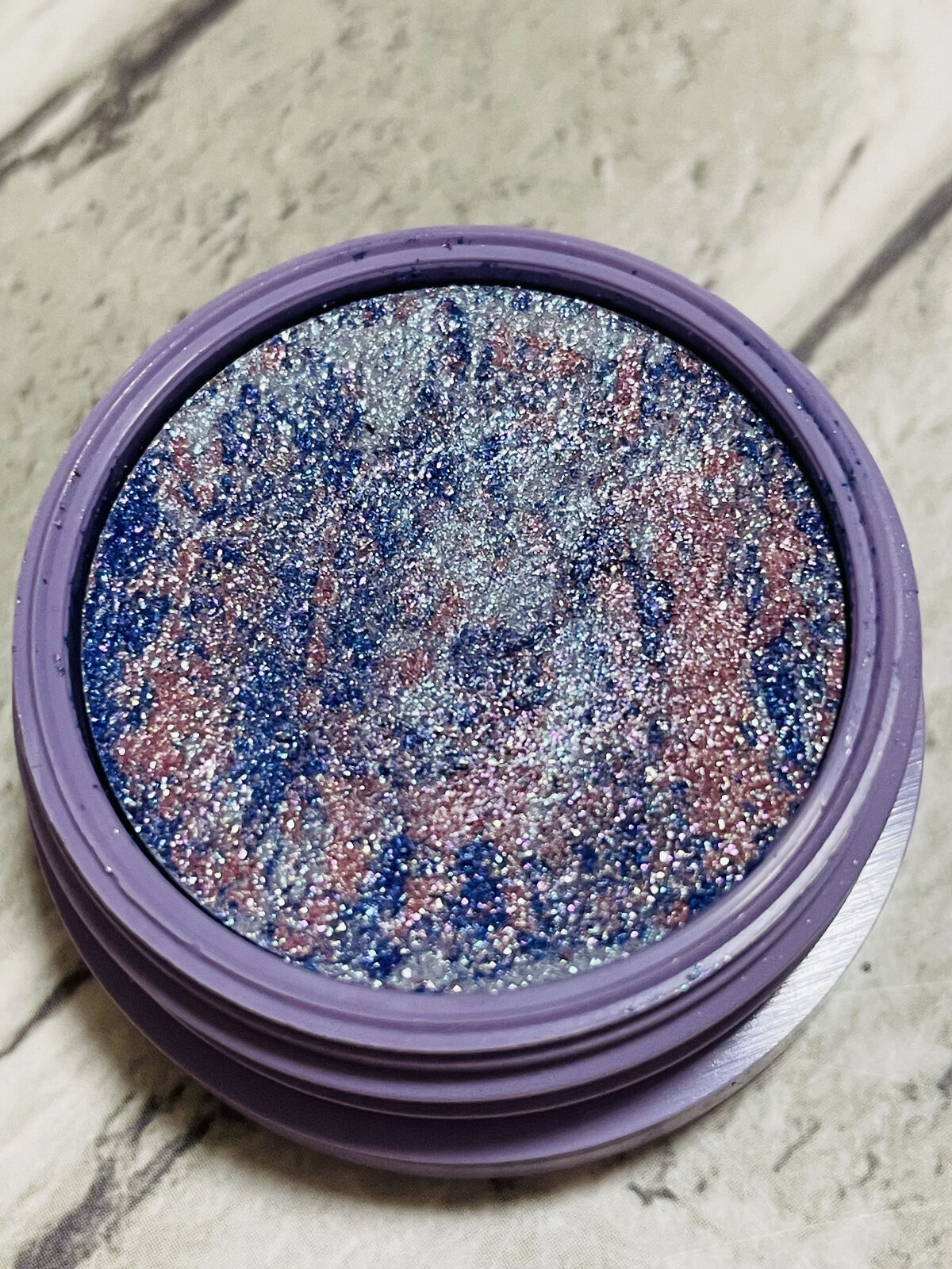Super Shock Shadow/ColourPop/単色アイシャドウを使ったクチコミ（2枚目）