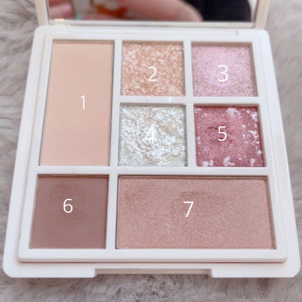 ラブ・ライナー アイカラーパレット ロマンティックブルームコレクション<アイシャドウ>/ラブ・ライナー/アイシャドウパレットを使ったクチコミ(2枚目)