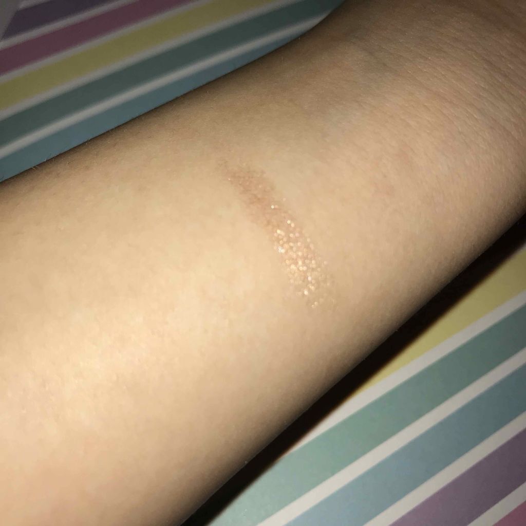 キラキラ アイシャドウ/ETUDE/スティックアイシャドウを使ったクチコミ（3枚目）