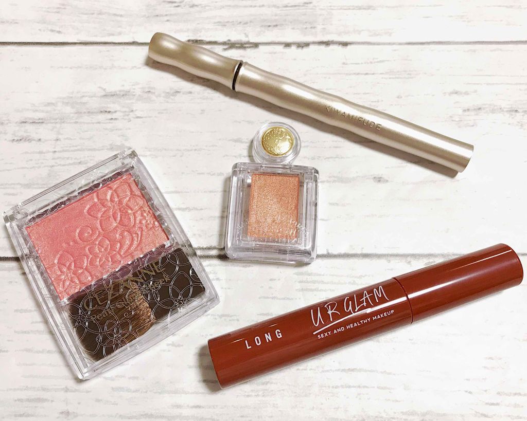 シャドーカスタマイズ/MAJOLICA MAJORCA/単色アイシャドウを使ったクチコミ（3枚目）