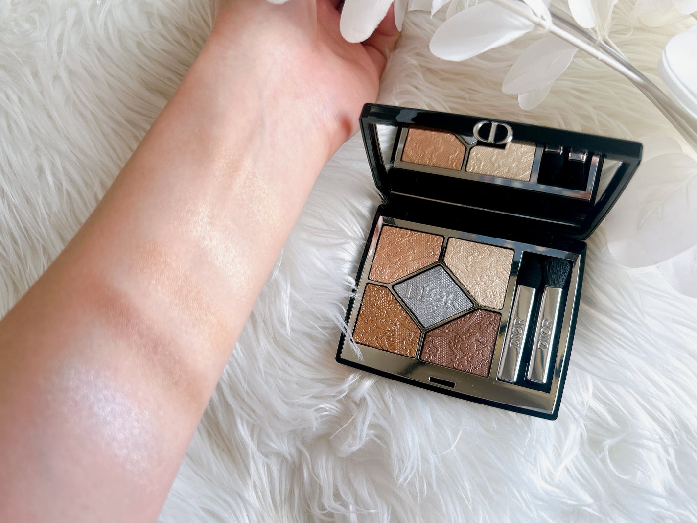 ディオールショウ サンク クルール/Dior/アイシャドウを使ったクチコミ(3枚目)