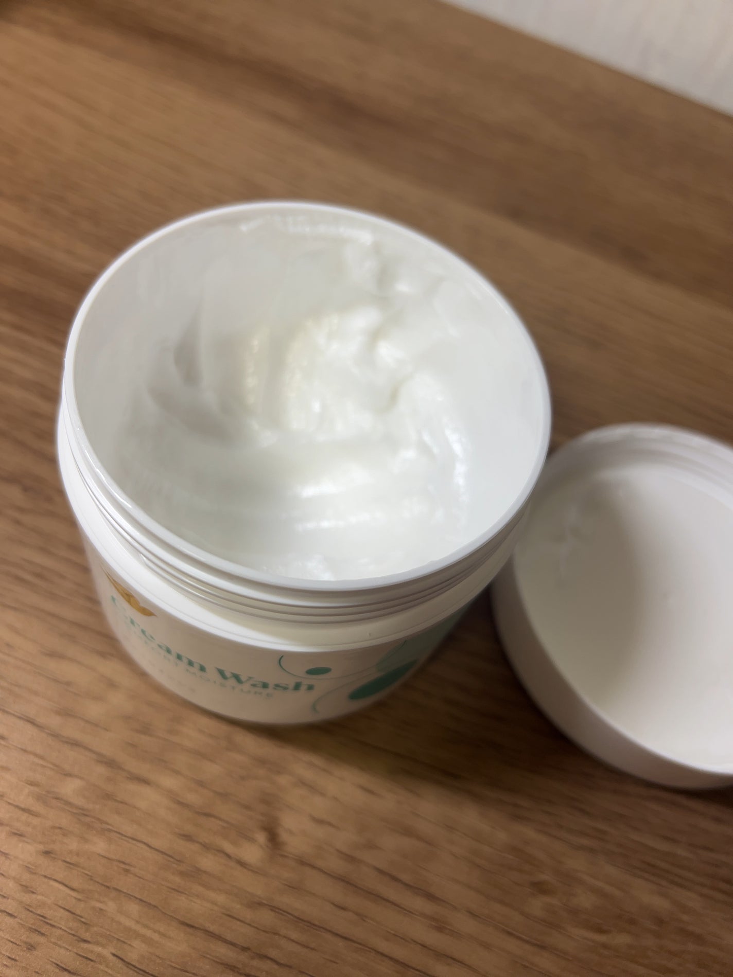 ダヴ クリームボディウォッシュ コンフォートモイスチャー/ダヴ/ボディソープを使ったクチコミ(2枚目)