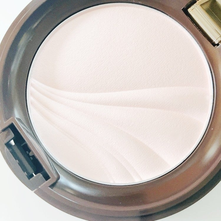 フェイスアップ プレストパウダー SPF23 / PA++/COVERMARK/プレストパウダーを使ったクチコミ(3枚目)