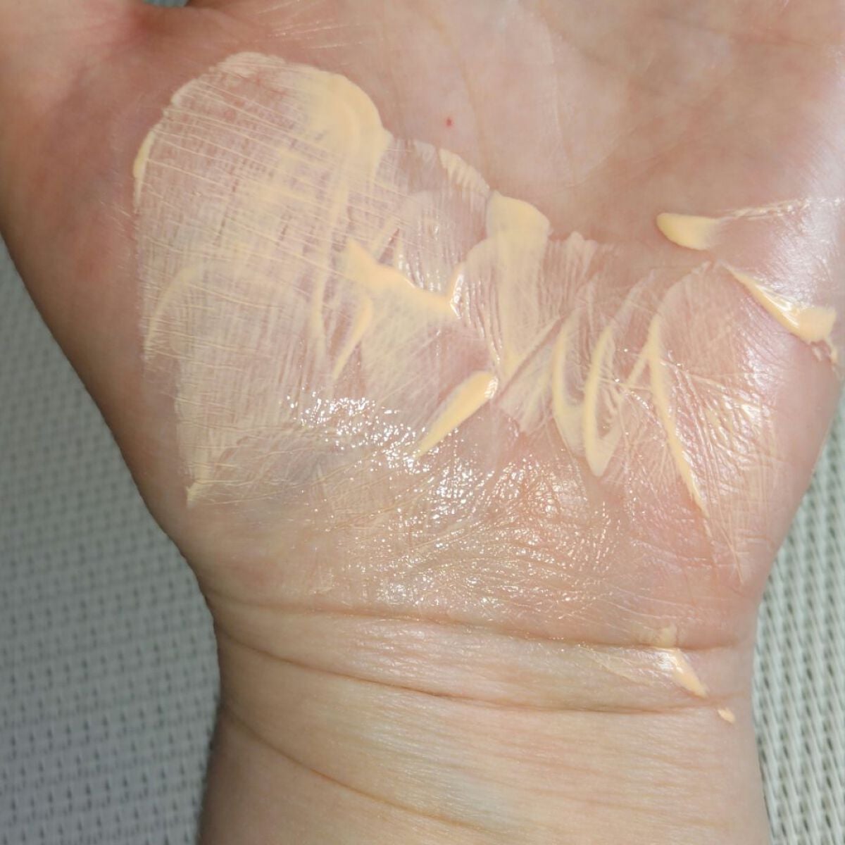 【旧】ディオールスキン フォーエヴァー スキン ヴェール/Dior/化粧下地を使ったクチコミ(4枚目)