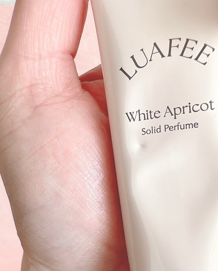 ソリッド パフューム ホワイトアプリコット/LUAFEE/練り香水を使ったクチコミ(9枚目)