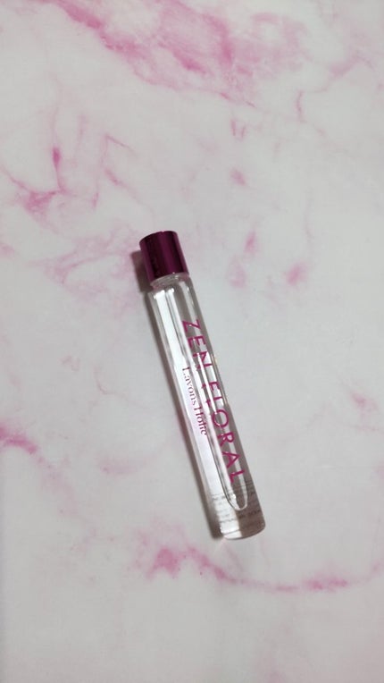 オードトワレロールオン ZENフローラル/ラボンホリック/香水(レディース)を使ったクチコミ(2枚目)