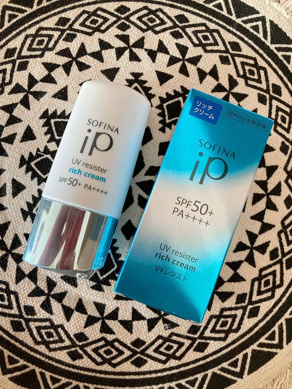 SOFINA iP SOFINA iP UV レジスト リッチクリームのクチコミ「ソフィーナip
UVレジストリッチクリーム
日焼け止め美容 SPF50+・PA++++
30g.....」（1枚目）