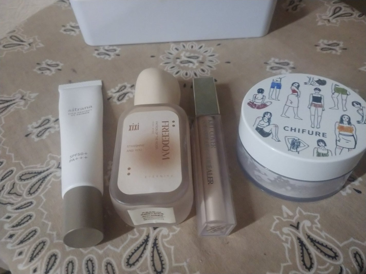 カラーリングアイブロウ/ヘビーローテーション/眉マスカラを使ったクチコミ(1枚目)