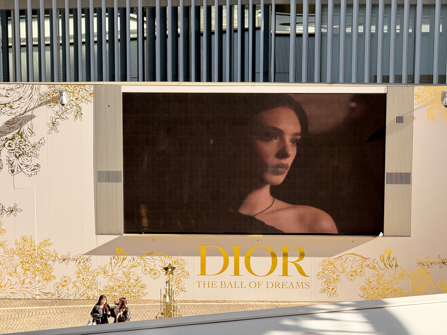 ルージュ ディオール フォーエヴァー リキッド シークイン(クリスマス コレクション 2024 限定品)/Dior/口紅・グロス・リップライナー・リップケアを使ったクチコミ(4枚目)