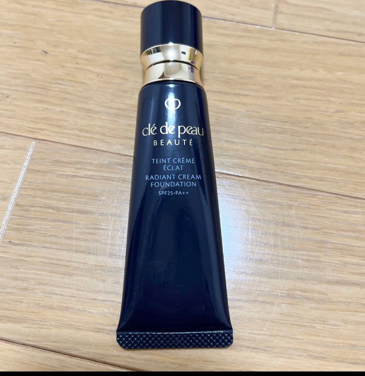 クレ・ド・ポー ボーテ タンクレームエクラn/クレ・ド・ポー ボーテ/クリーム・エマルジョンファンデーションを使ったクチコミ(1枚目)