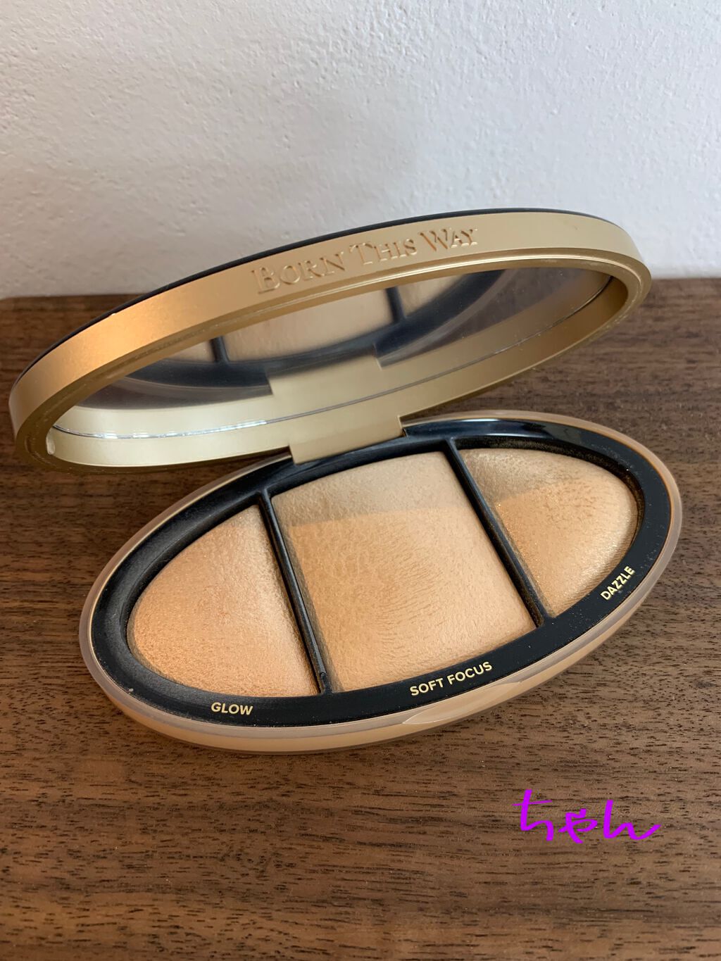 ボーン ディス ウェイ ターン アップ ザ ライト ハイライティング パレット/Too Faced/プレストパウダーを使ったクチコミ(2枚目)