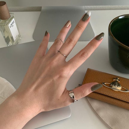 ネイル エナメル/REVLON/マニキュアを使ったクチコミ(3枚目)