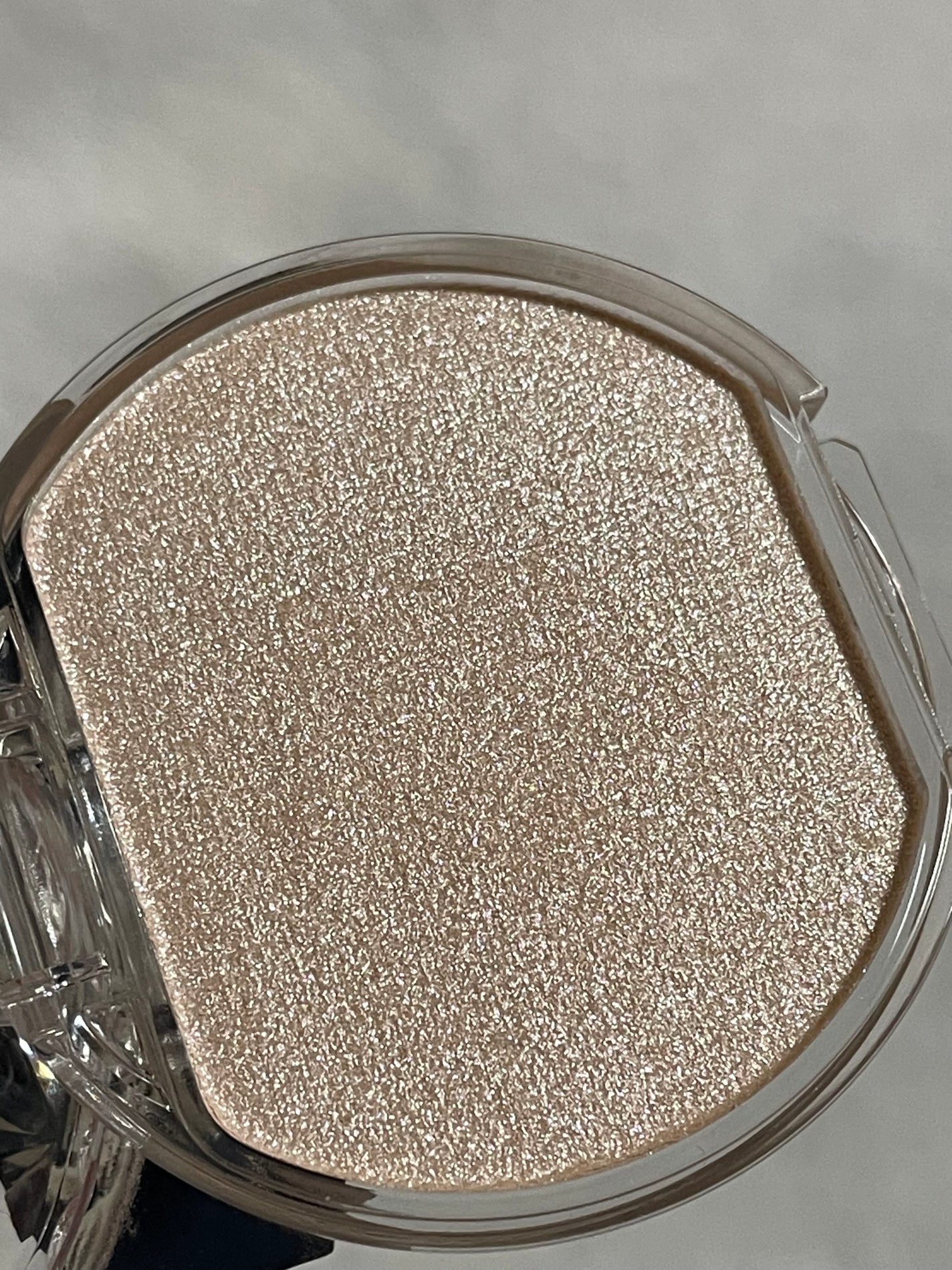 むにゅっとハイライター/キャンメイク/クリームハイライトを使ったクチコミ(3枚目)